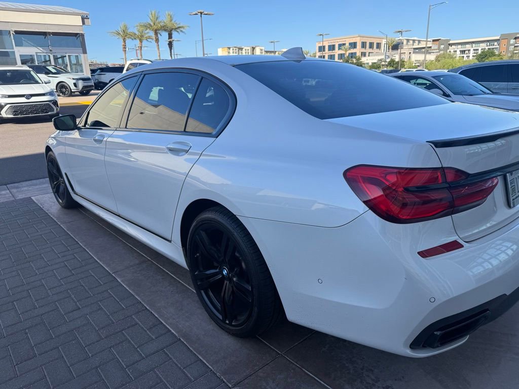 Used 2018 BMW 750i 750i image 3