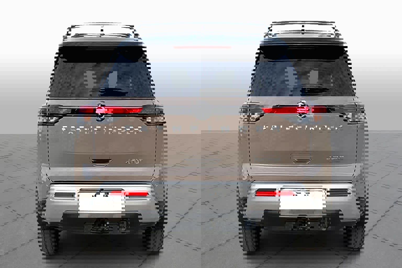 Used 2024 Nissan Pathfinder Platinum w/ Cargo Package image 6