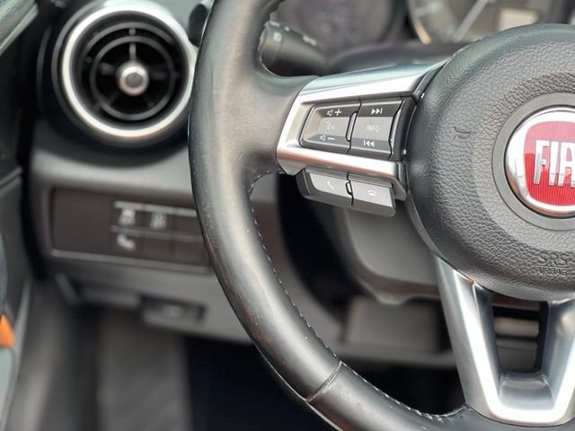 Used 2018 FIAT 124 Spider Lusso w/ Convenience Group RWD image 25