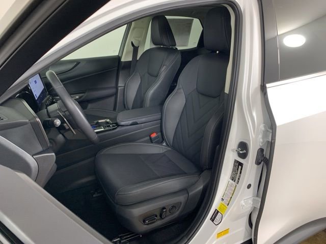 Used 2024 Lexus NX 350h 350h Luxury w/ Vision Package image 32