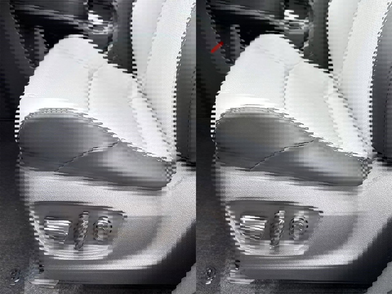 New 2026 Subaru Solterra Premium image 16