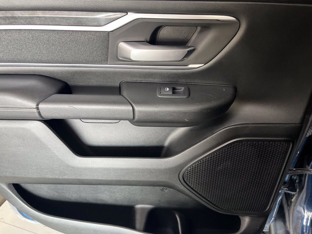 Used 2019 RAM 1500 Big Horn AWD/4WD image 57