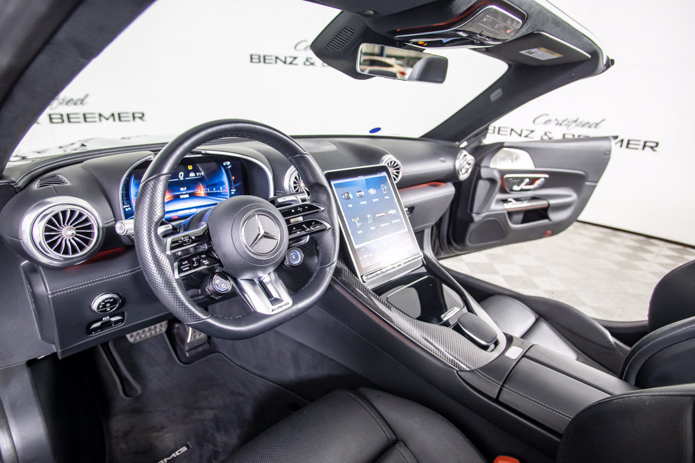 Used 2022 Mercedes-Benz SL 63 AMG 4MATIC image 37