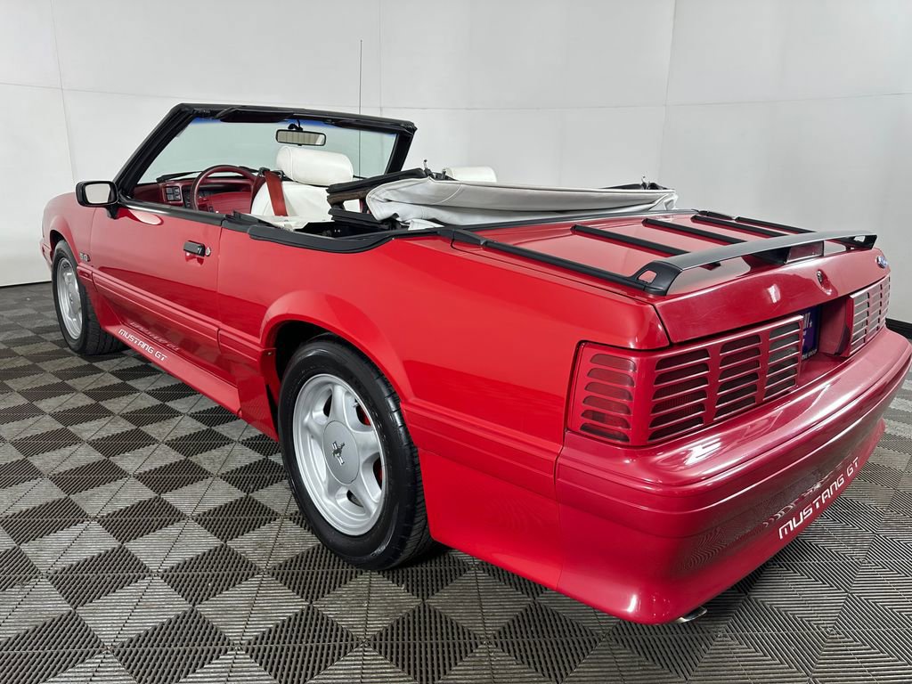 Used 1992 Ford Mustang GT image 7