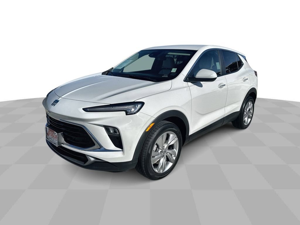 Used 2024 Buick Encore GX Preferred w/ Comfort Package image 1