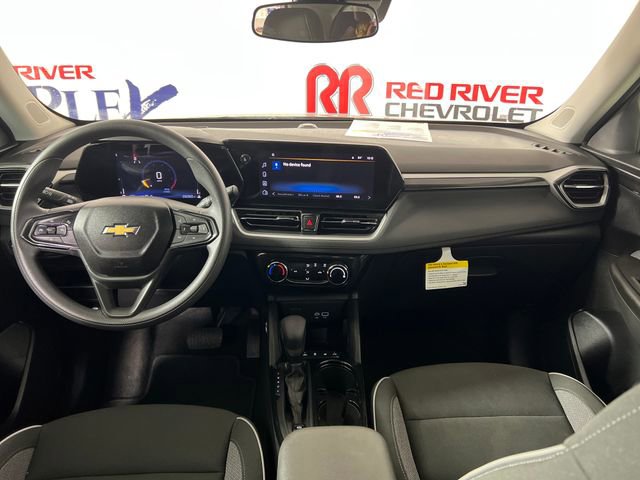 Used 2025 Chevrolet TrailBlazer LT AWD/4WD image 12
