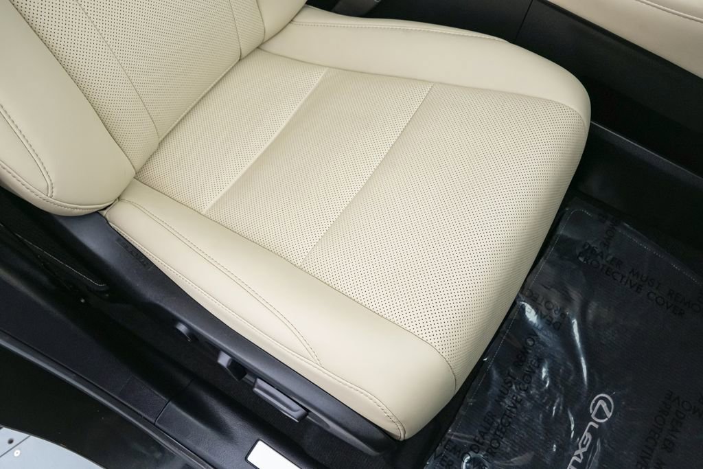 Used 2022 Lexus RX 350 FWD w/ Premium Package image 27