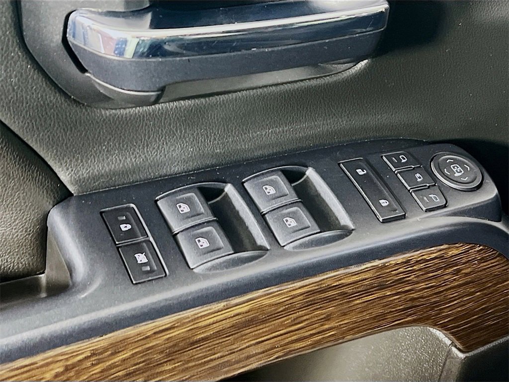 Used 2018 GMC Sierra 3500 Denali w/ Duramax Plus Package image 16