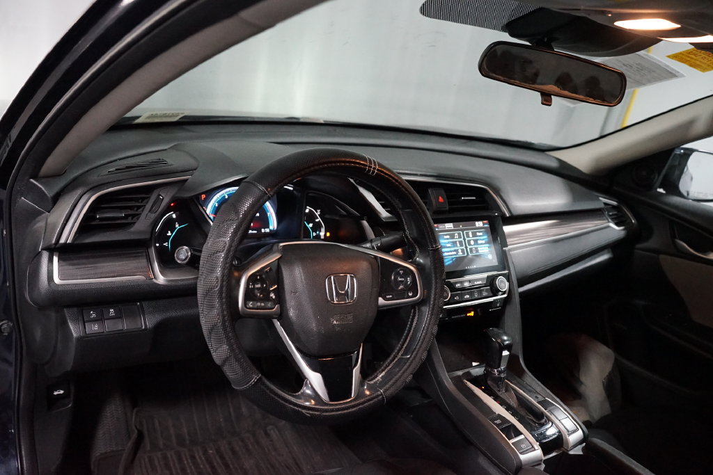 Used 2020 Honda Civic EX image 7