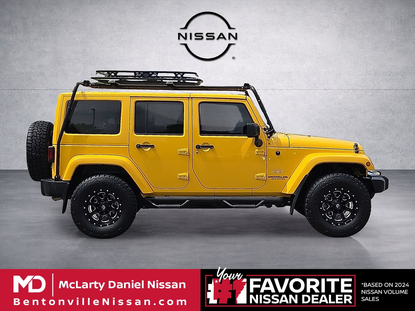 Used 2015 Jeep Wrangler Unlimited Sahara w/ Max Tow Package AWD/4WD image 6
