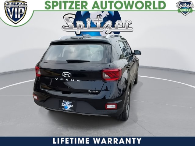 New 2026 Hyundai Venue SEL FWD image 13