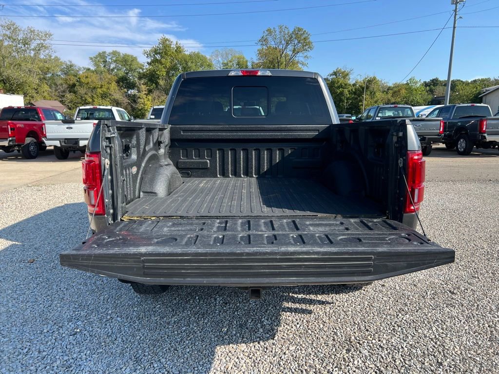 Used 2015 Ford F150 Lariat image 17