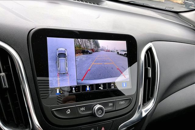 Used 2024 Chevrolet Equinox LT image 11