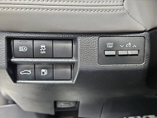 Used 2019 Toyota Avalon XSE FWD image 16