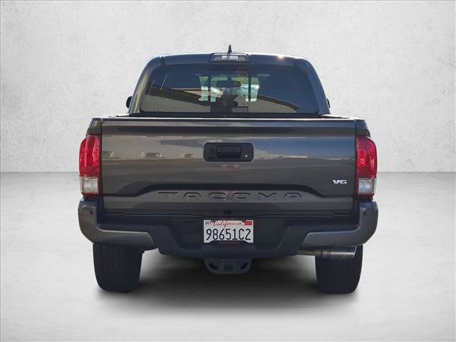 Used 2017 Toyota Tacoma TRD Sport RWD image 8