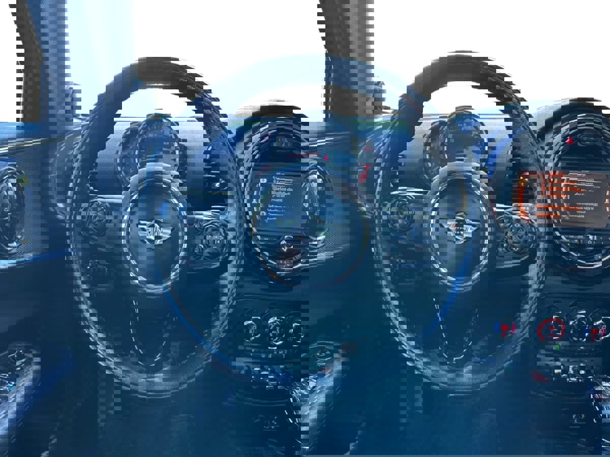 Used 2016 MINI Cooper Clubman S image 12