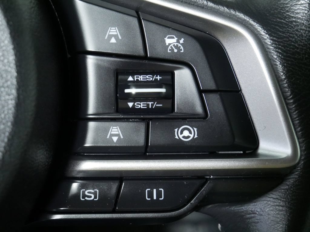 Used 2023 Subaru Forester Premium AWD/4WD image 26