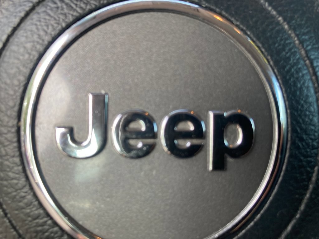 Used 2017 Jeep Renegade Sport w/ Power & Air Group FWD image 26