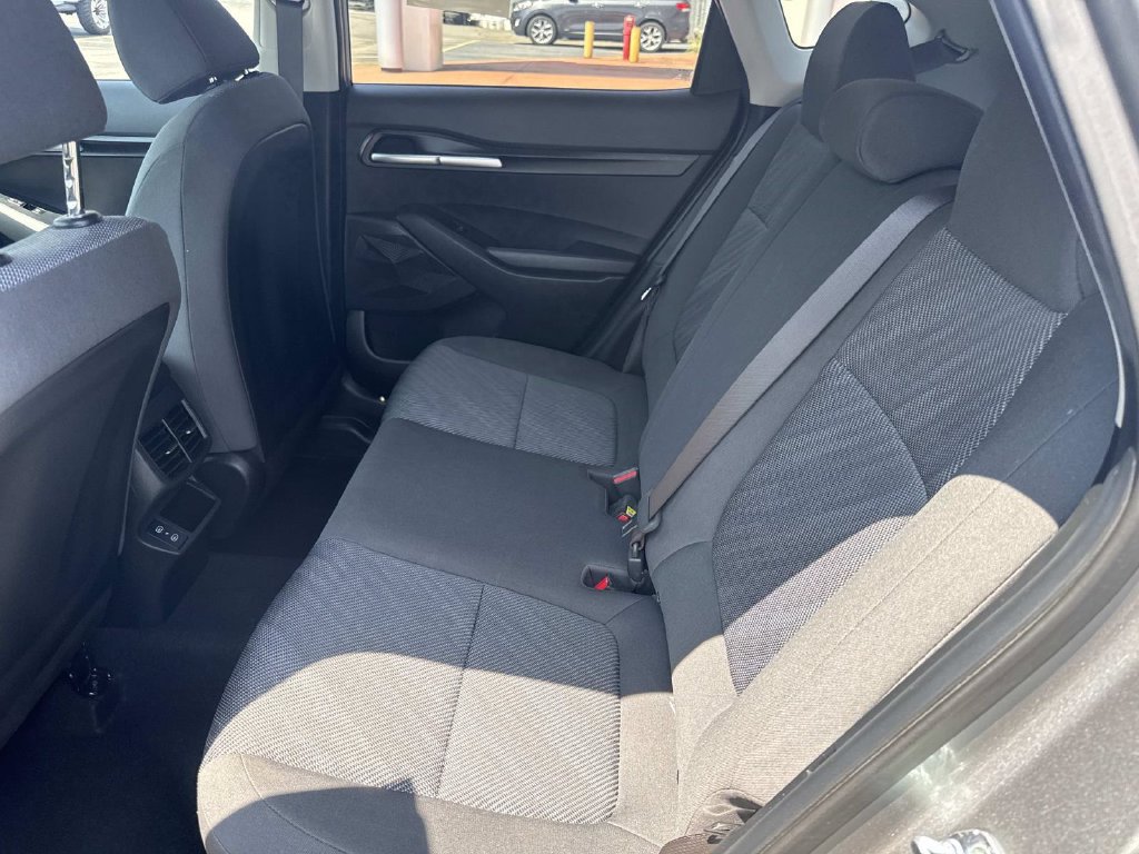 Used 2024 Kia Seltos LX AWD/4WD image 15