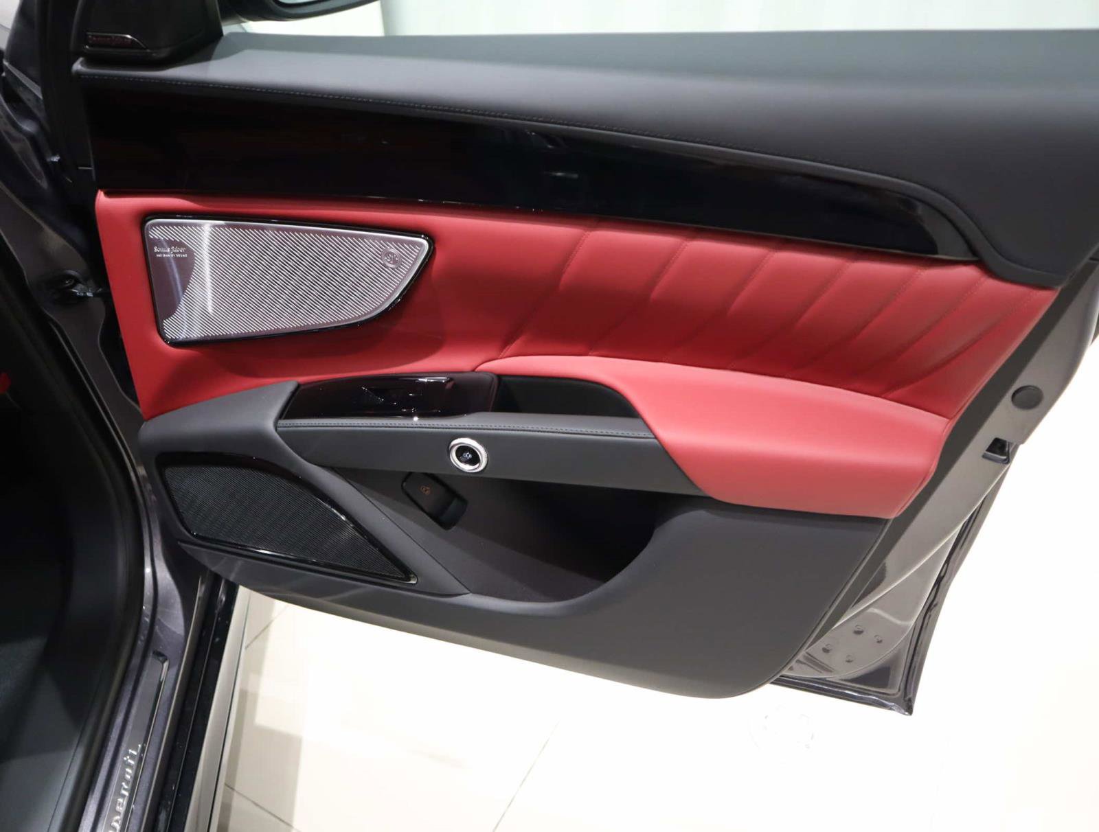 New 2025 Maserati Grecale Modena image 14