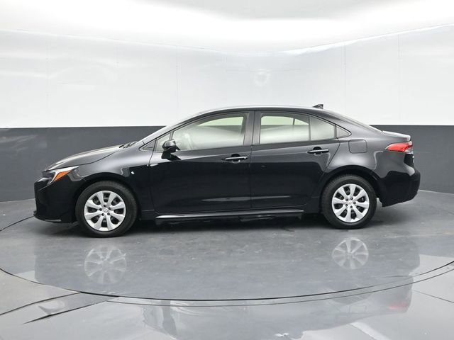 Used 2024 Toyota Corolla LE image 5