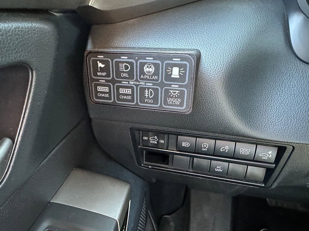 Used 2022 Toyota Tundra Limited image 36