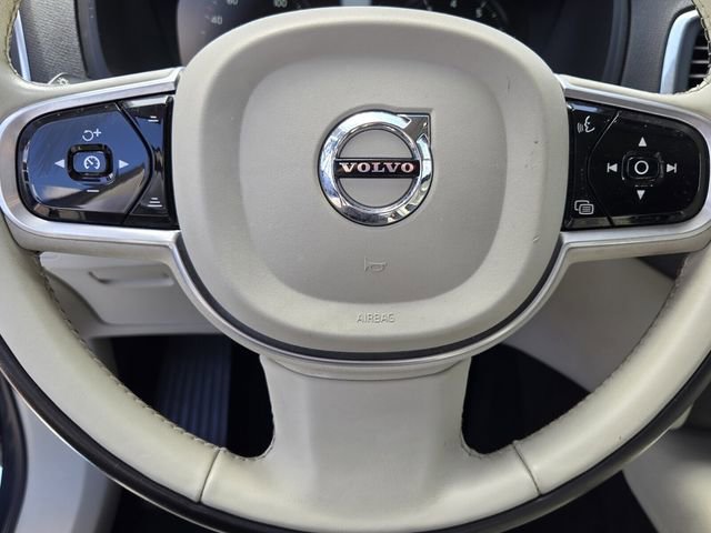 Used 2020 Volvo XC90 T5 Momentum w/ Protection Package Premier FWD image 24