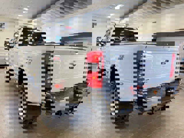 Used 2025 Ford F450 Lariat w/ Lariat Ultimate Package image 5