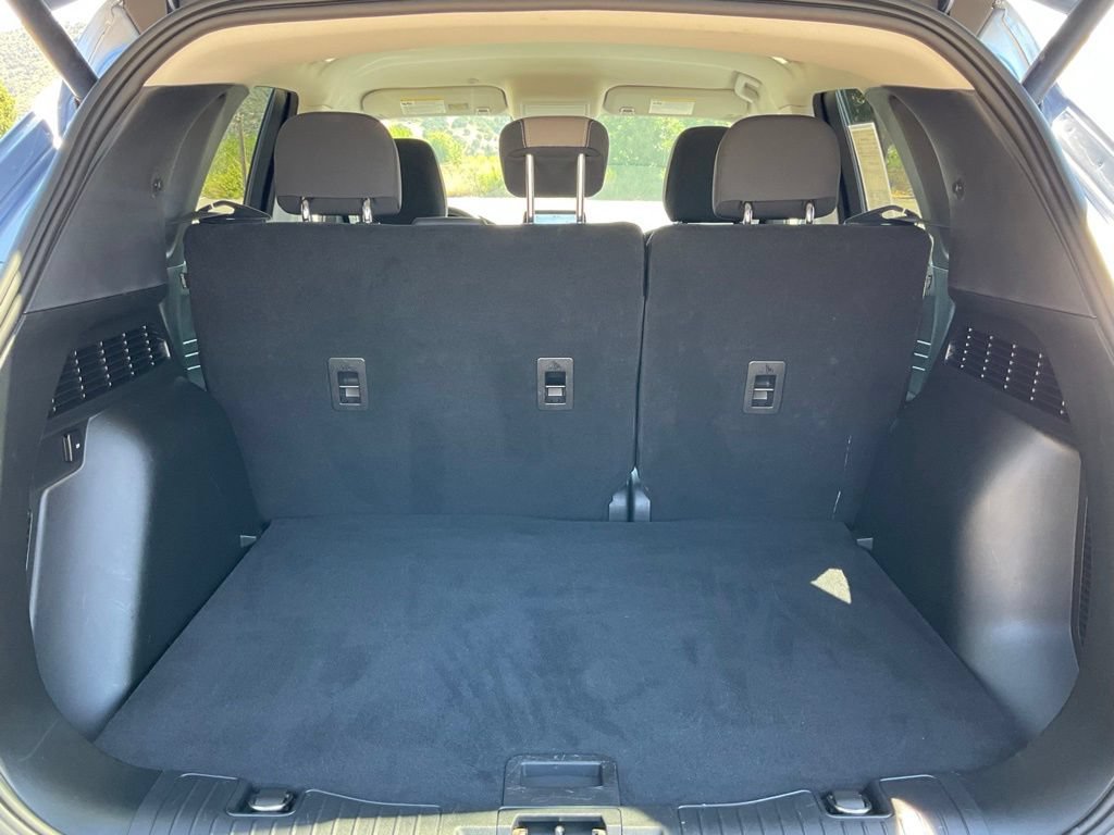 Used 2022 Ford Escape SE w/ SE Sport Appearance Package FWD image 14