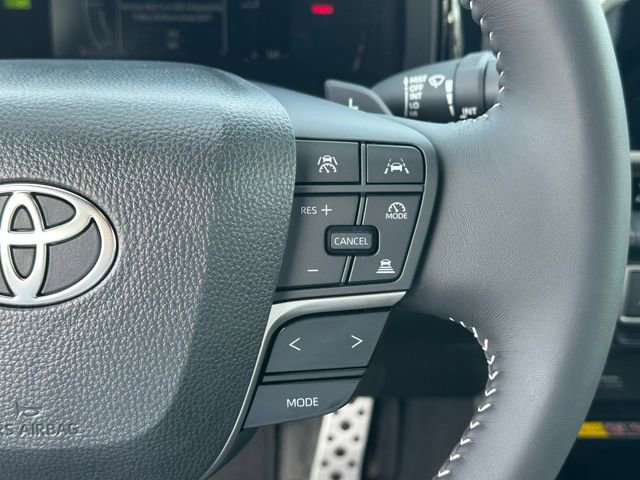 Used 2026 Toyota Camry SE w/ Convenience Package FWD image 14