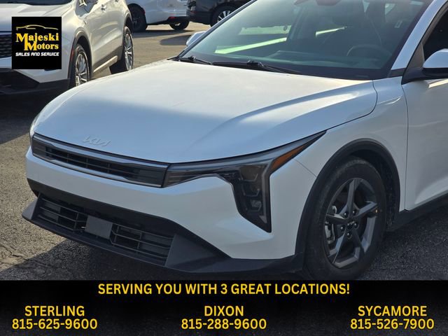 Used 2025 Kia K4 LXS image 18