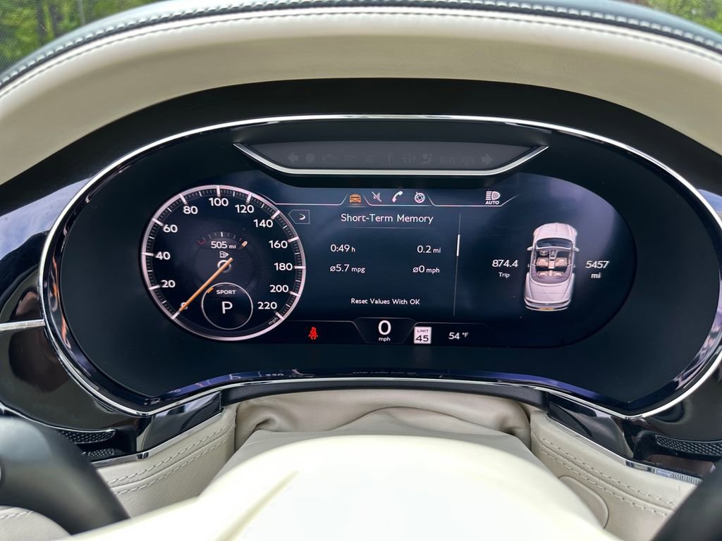 Used 2022 Bentley Continental GT AWD/4WD image 23