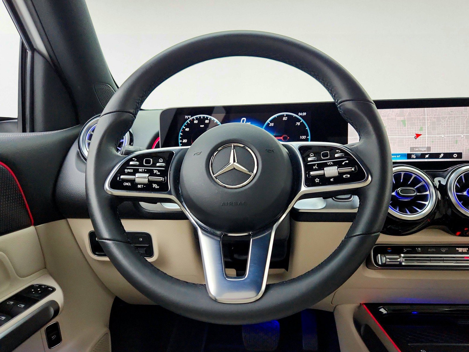 Certified 2023 Mercedes-Benz EQB 300 4MATIC image 37