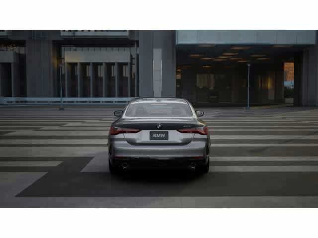 Used 2026 BMW 430i Coupe w/ Parking Assistance Package RWD image 5