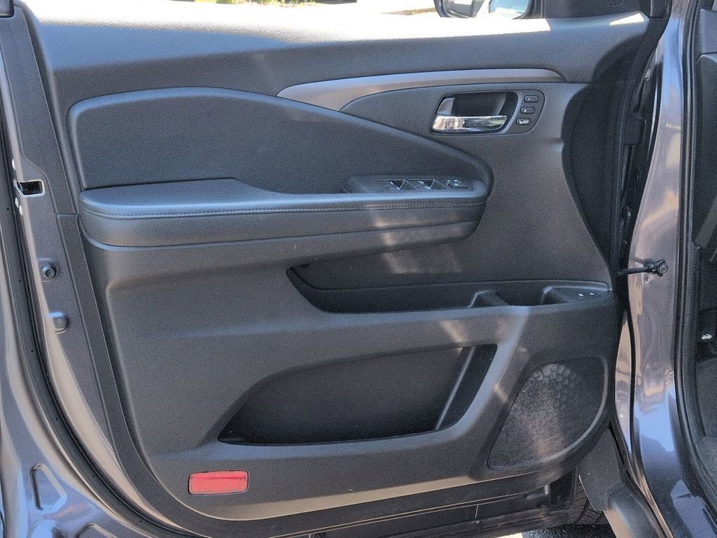 Used 2022 Honda Pilot Special Edition image 29