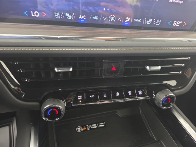Certified 2026 Chevrolet Tahoe Premier AWD/4WD image 17