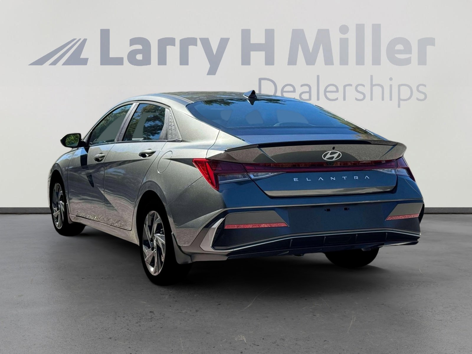 New 2026 Hyundai Elantra SEL Sport Premium image 5