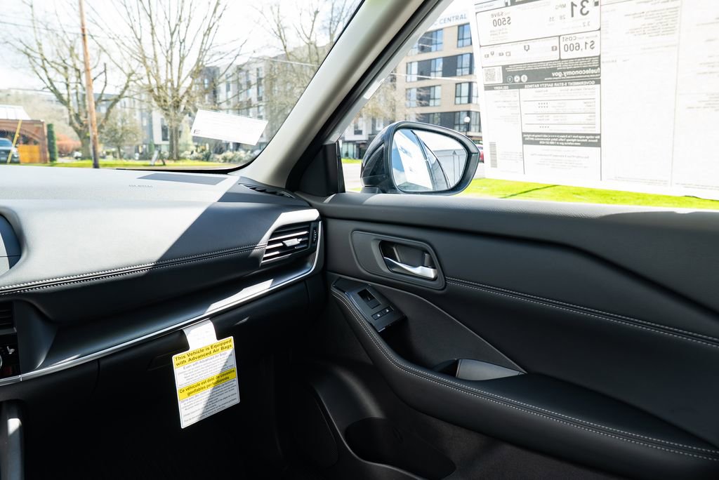 New 2026 Nissan Rogue SV image 10