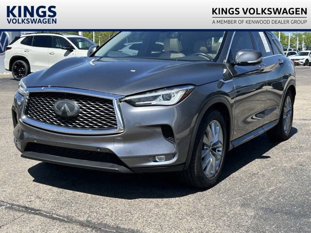 Used 2019 INFINITI QX50 Luxe AWD/4WD image 3
