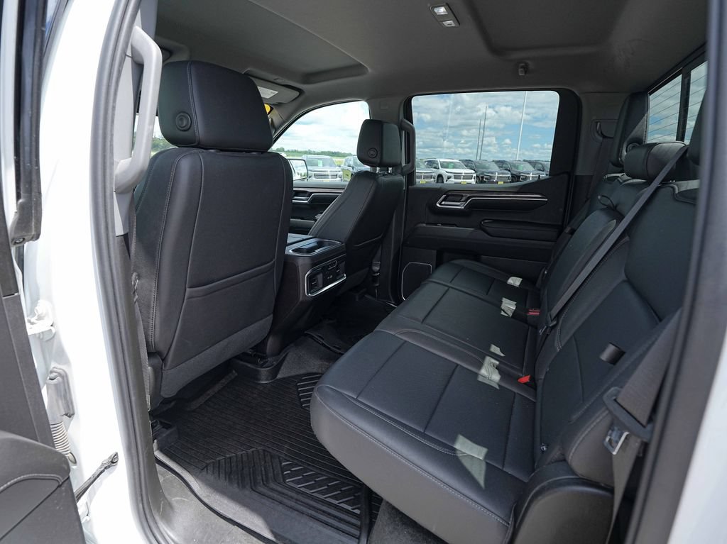 Used 2022 Chevrolet Silverado 1500 LTZ AWD/4WD image 18