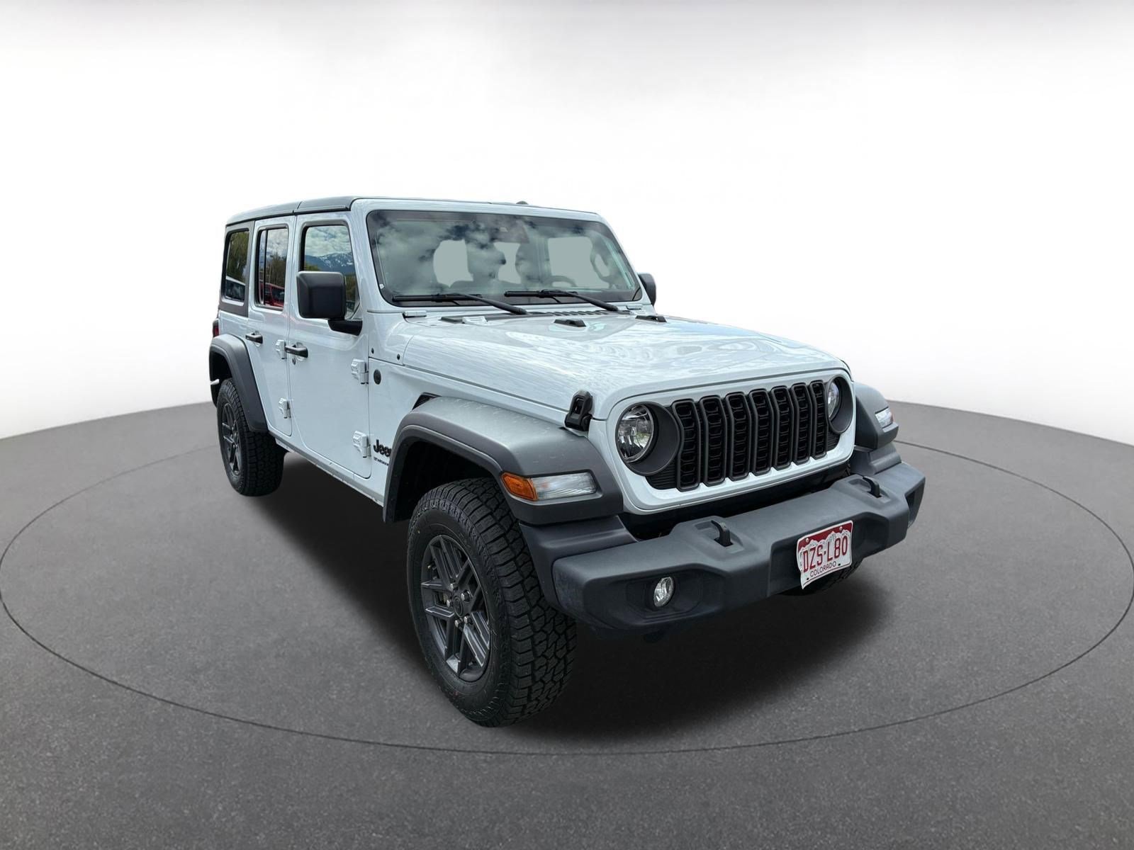 Used 2025 Jeep Wrangler Sport S image 1