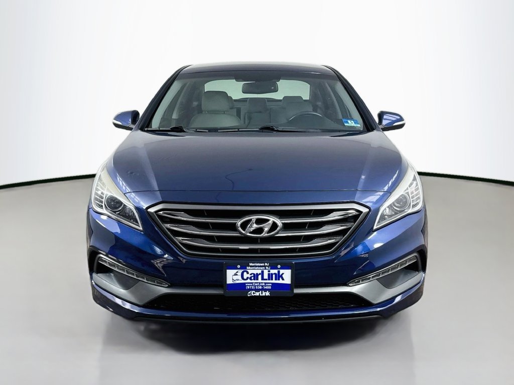 Used 2015 Hyundai Sonata Sport w/ Option Group 04 FWD image 2