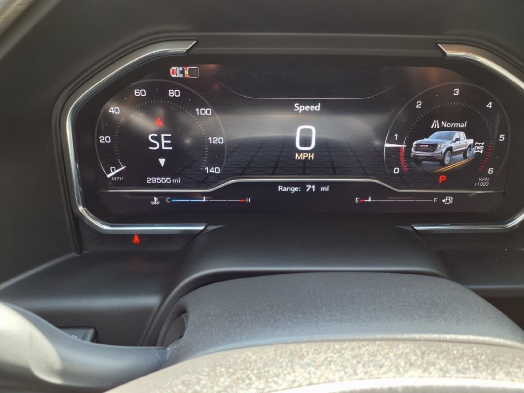 Used 2025 GMC Sierra 1500 AT4 w/ AT4 Premium Package AWD/4WD image 27