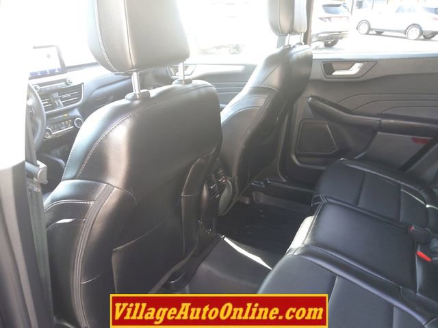 Used 2022 Ford Escape SEL image 29