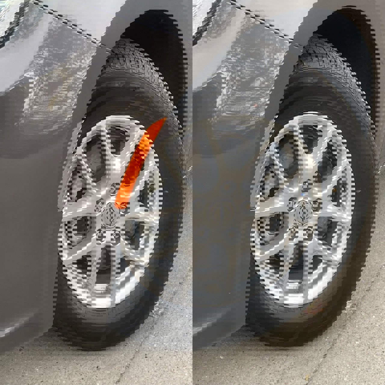 Used 2023 Chrysler Pacifica Touring-L image 8