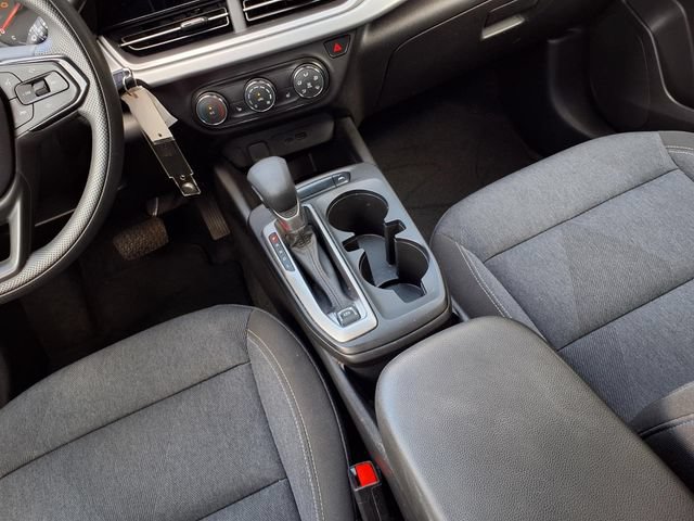 Used 2024 Chevrolet Trax LS w/ LS Convenience Package FWD image 10