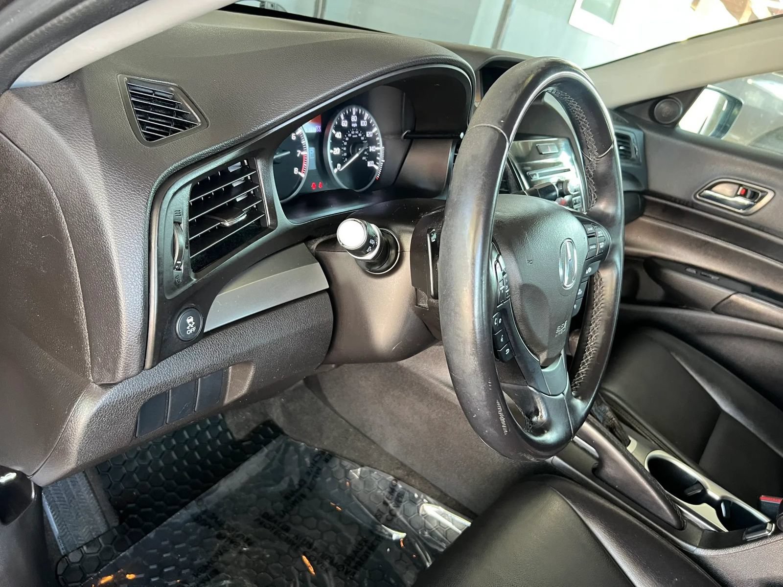 Used 2017 Acura ILX FWD image 16
