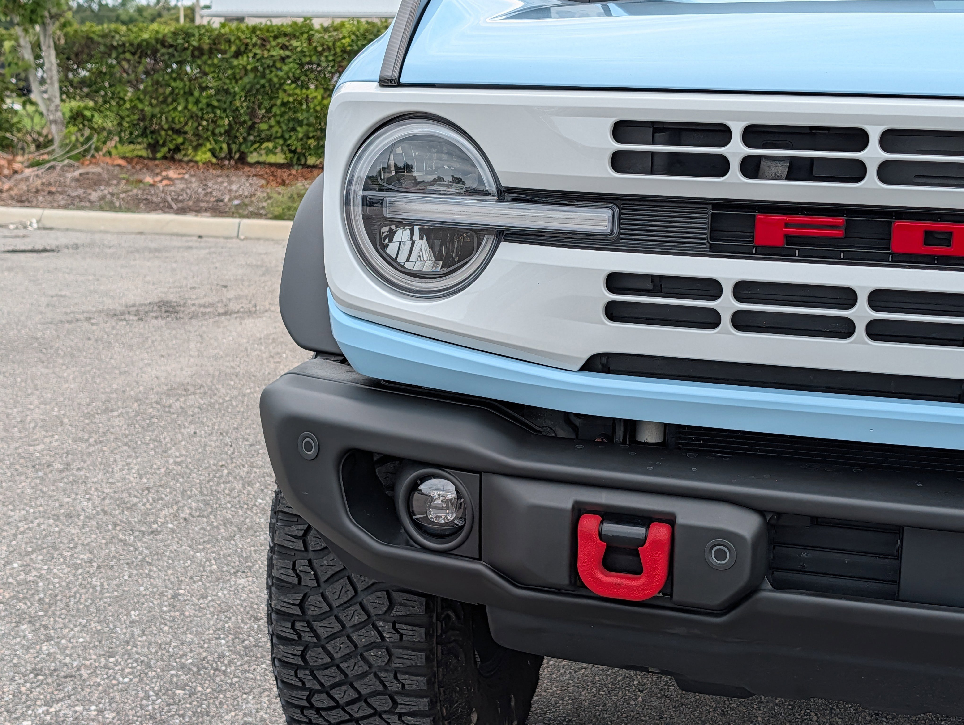 Certified 2023 Ford Bronco Heritage Edition AWD/4WD image 9