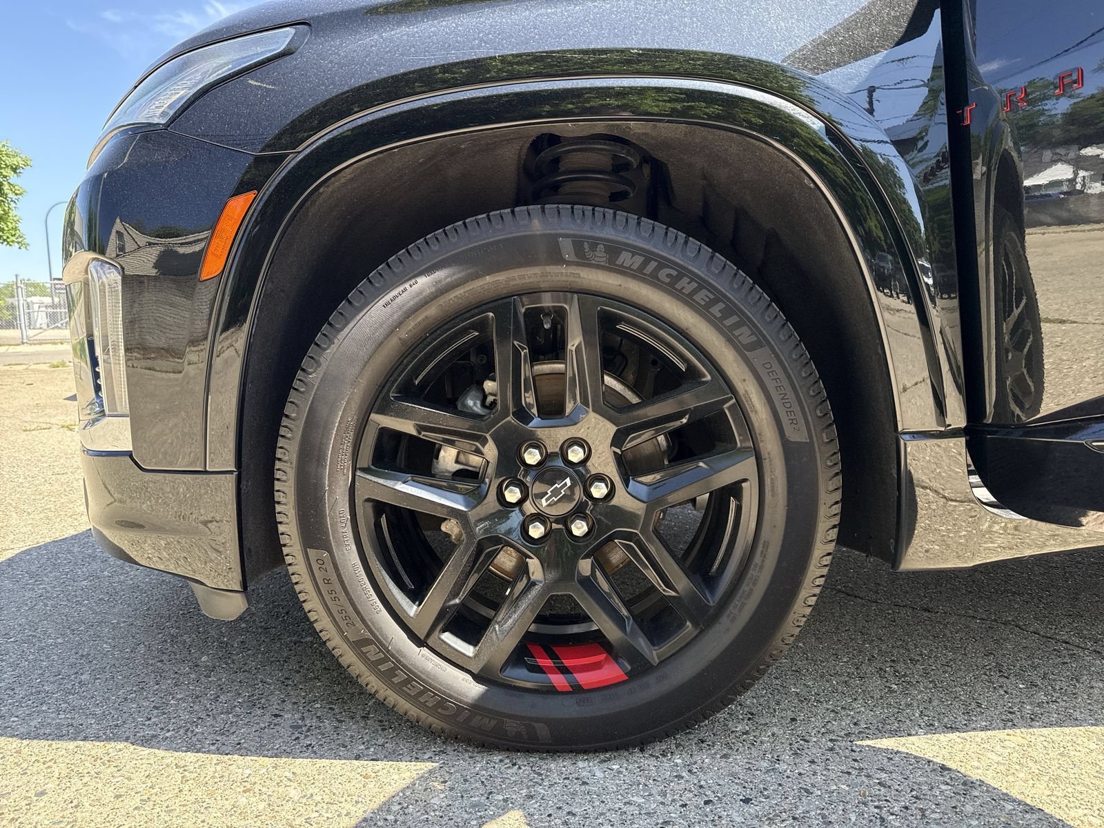 Used 2022 Chevrolet Traverse Premier w/ Redline Edition AWD/4WD image 19