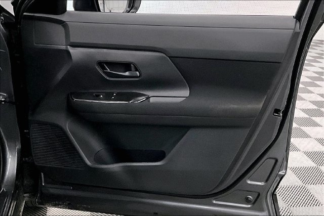 New 2027 Nissan Kicks S FWD image 36